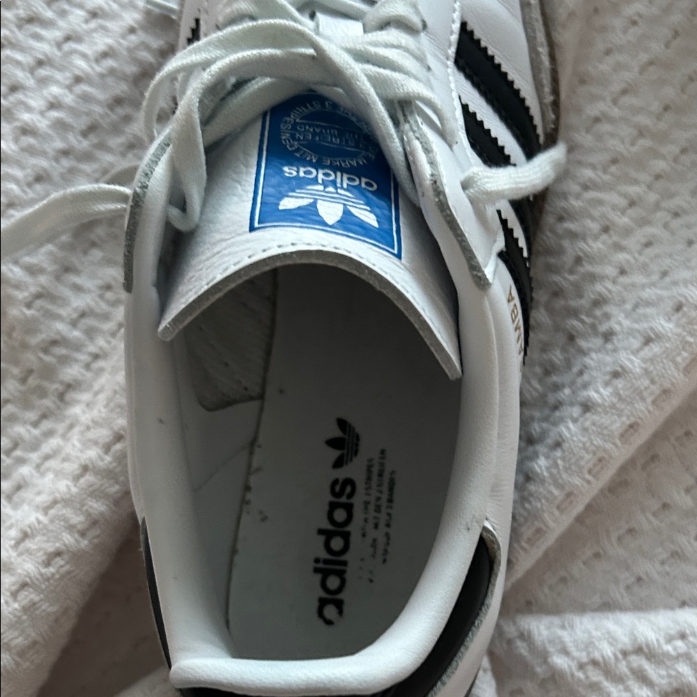 Adidas Classic Samba Sneakers - Picture 4 of 11